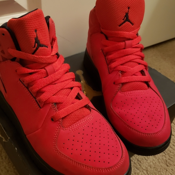 Youth Jordan 1 Flight 3 University Red Sneakers - Picture 3 of 8